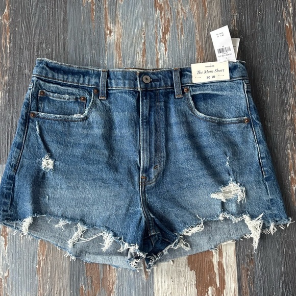 NWT Abercrombie women’s Jean shorts size 30/10 - Picture 5 of 9